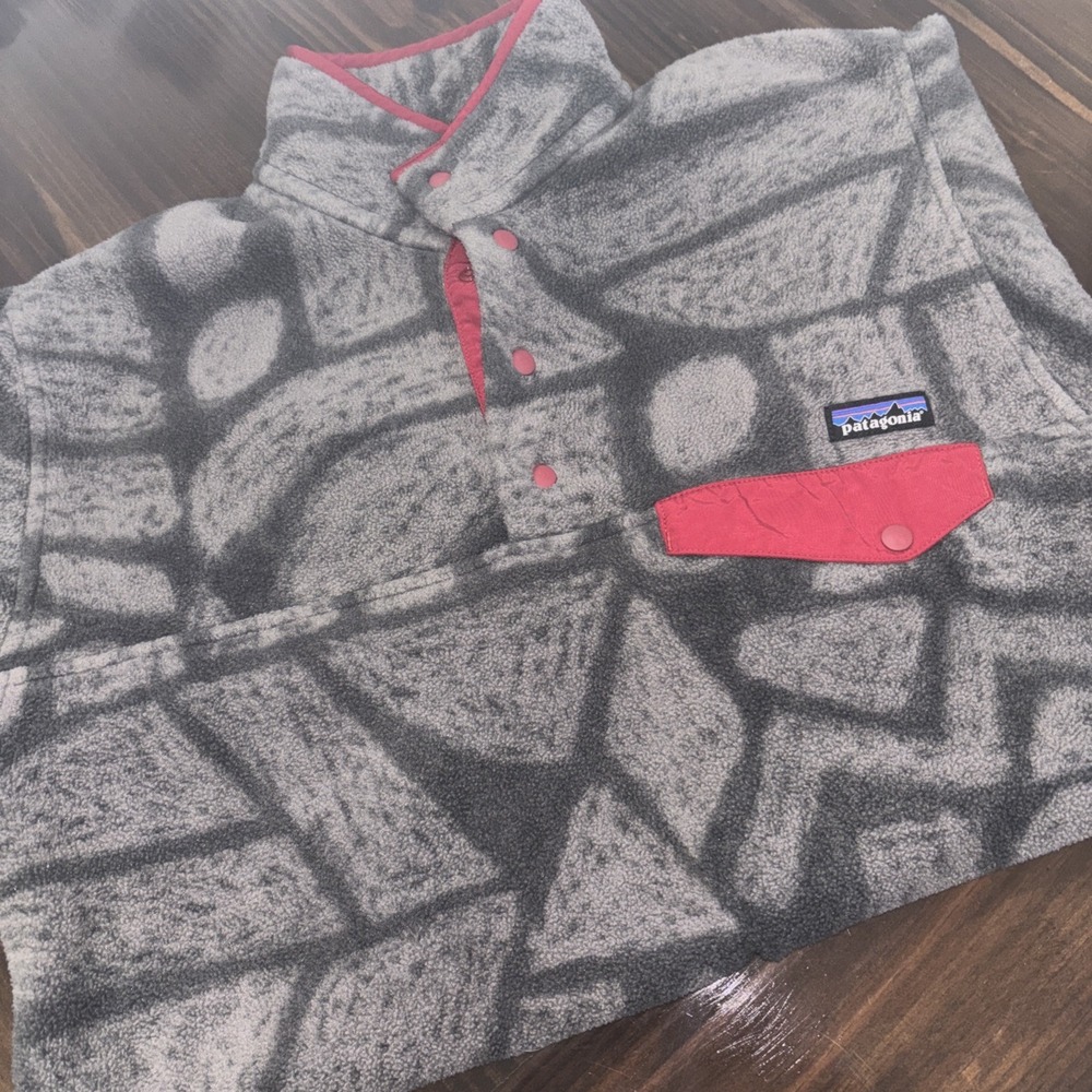 Patagonia Synchilla Snap-T Fleece Pullover Mens  Shale Rock Tribal Stone Aztec
